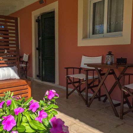Nikodimos Garden Studios Agios Georgios  Luaran gambar