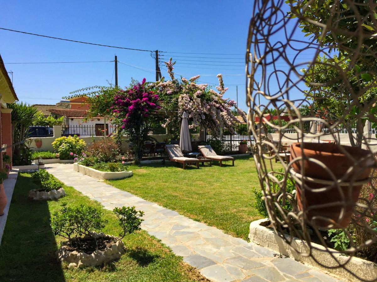 Nikodimos Garden Studios Agios Georgios  Luaran gambar