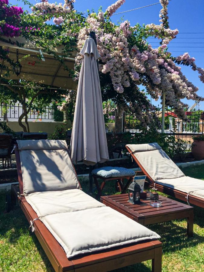 Nikodimos Garden Studios Agios Georgios  Luaran gambar